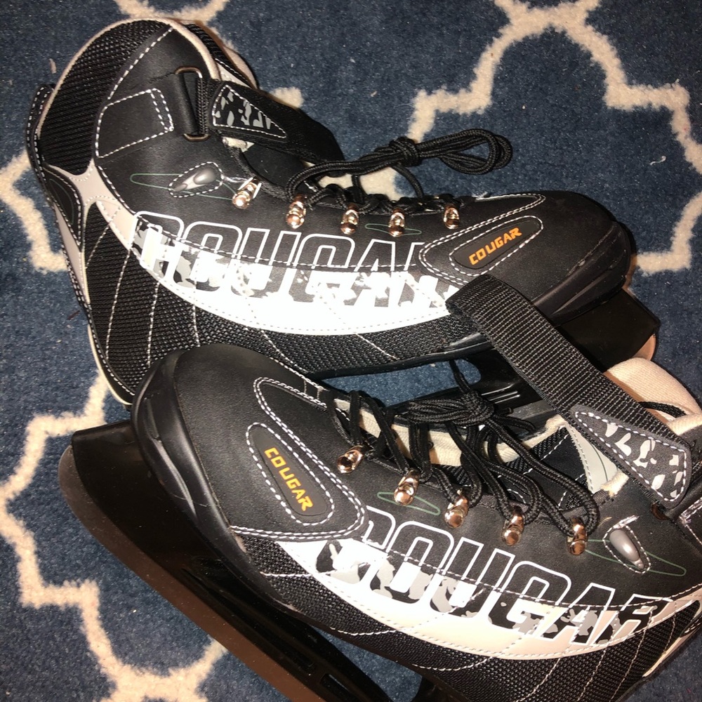 🏒 NWOB • 👨🏻 Sz. 10 Blades • COUGAR • 🧊